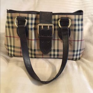 Authentic Burberry Purse